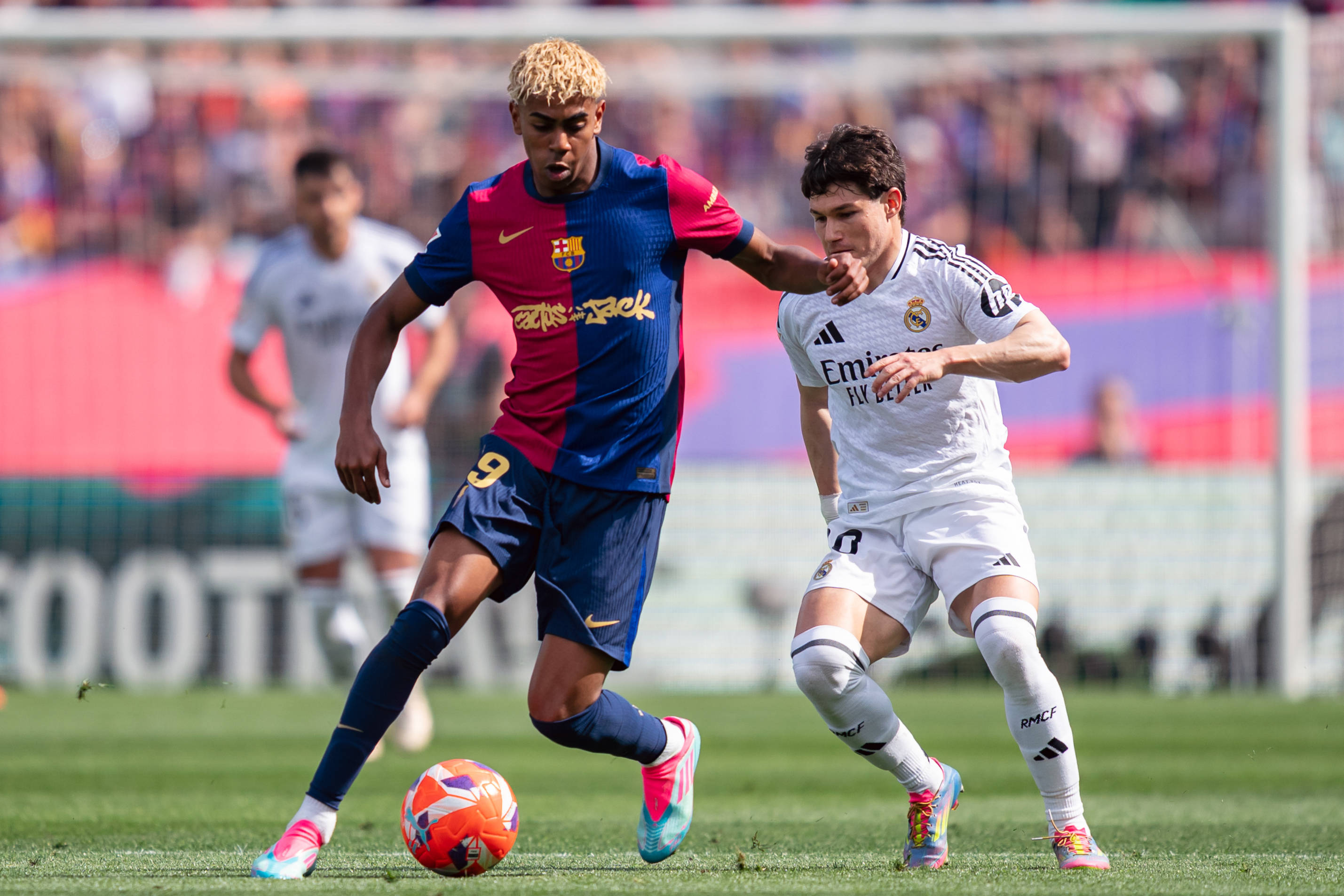 友博平台 -西甲窗口期走向成谜，马德里竞技豪取连胜，引发热议，控场能力受关注(西甲马竞皇马视频回放)