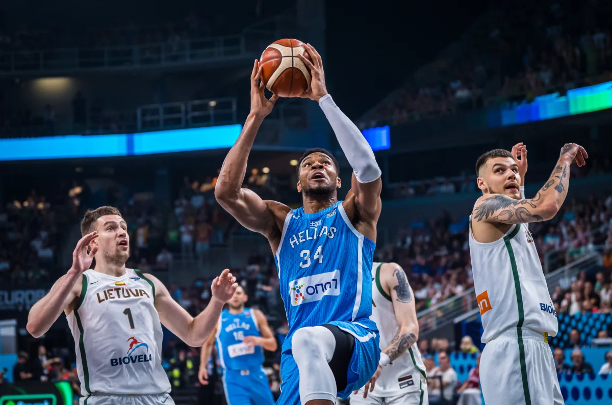 友博体育 -赛地聚焦：CBA季后赛清晨热度飙升，波士顿凯尔特人主帅复盘，更衣室稳定，球队文化再被提及的简单介绍